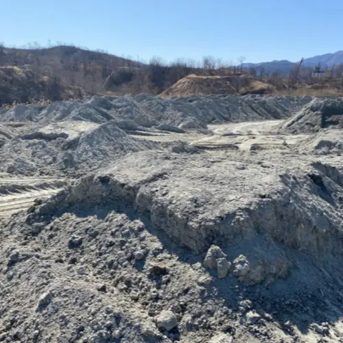 テーリング・ツー・ブリック・ソリューション